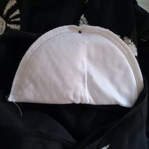 Connie Choi Women's Knee Length Shift Dress Size Medium Black Fish Print VTG - Picture 7 of 9